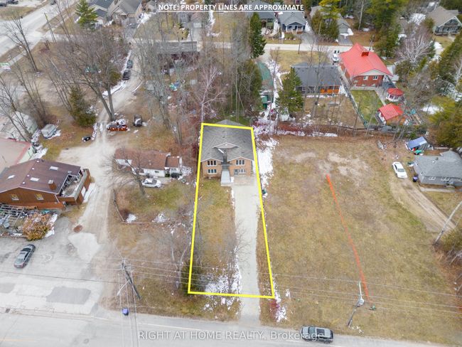 138 45th St N, House other with 4 bedrooms, 3 bathrooms and 8 parking in Wasaga Beach ON | Image 32