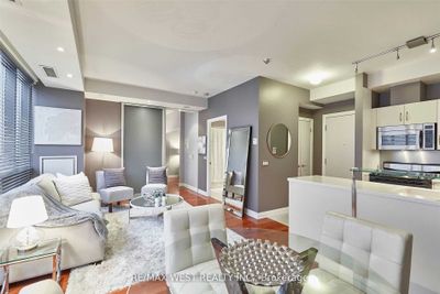 108 - 3 Mcalpine St, Condo with 1 bedrooms, 1 bathrooms and 1 parking in Toronto ON | Image 1