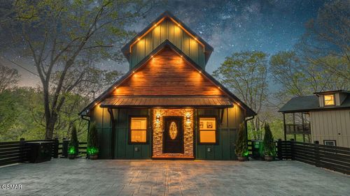 1357 N Baden Dr, Gatlinburg, TN, 37738-3805 | Card Image
