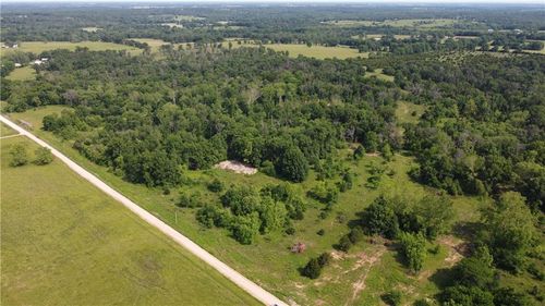 000 E Veteran Rd, Milo, MO, 64767 | Card Image
