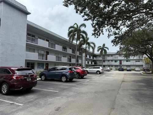 apt-d315-8405 Nw 61st St, TAMARAC, FL, 33321-3760 | Card Image