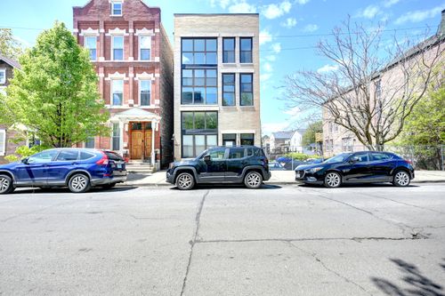 1836 S Carpenter St, Chicago, IL, 60608-3348 | Card Image