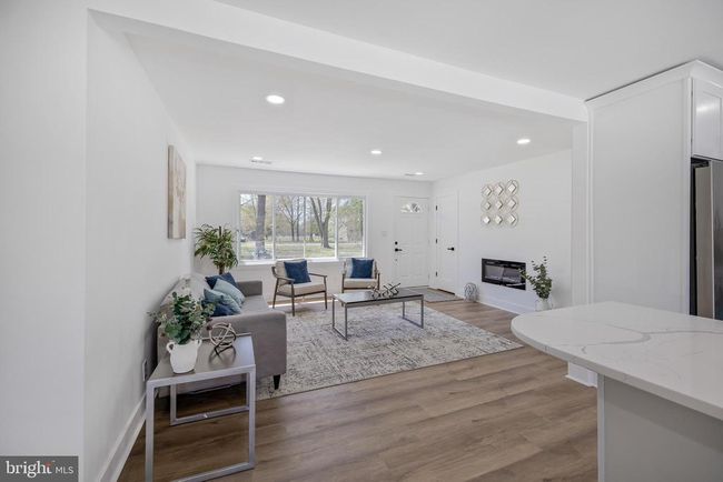 2475 W Denneys Rd, House other with 4 bedrooms, 2 bathrooms and null parking in DOVER DE | Image 6