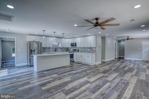 67 Morgans Choice Rd, CAMDEN WYOMING, DE, 19934-3555 | Card Image