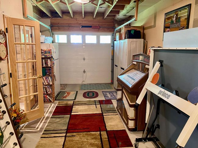 Lakeside Garage door lower shop | Image 24