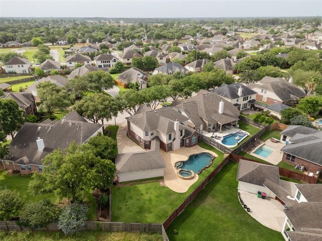 20131 Mayfair Park Ln, House other with 4 bedrooms, 4 bathrooms and 3 parking in Spring TX | Image 37