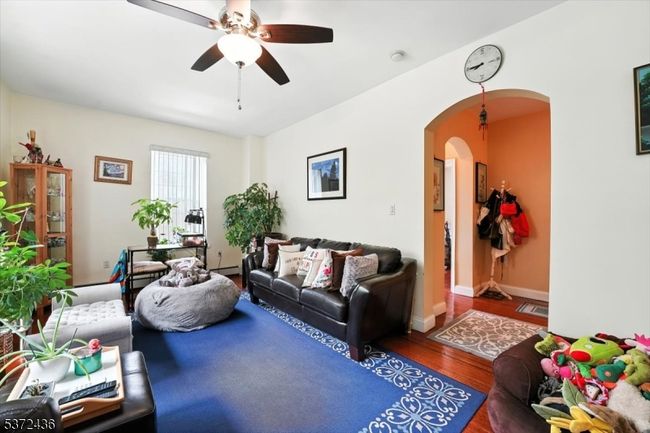 APT-3C - 5 Pomona Ave, Townhouse with 2 bedrooms, 1 bathrooms and null parking in Newark NJ | Image 9