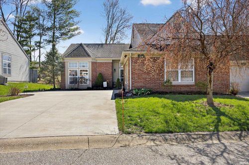712 E Moss Creek Dr, Bloomington, IN, 47401-4573 | Card Image