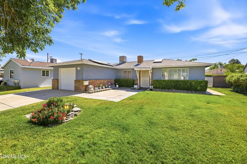 45308 Newtree Avenue, Lancaster, CA, 93534 | Card Image