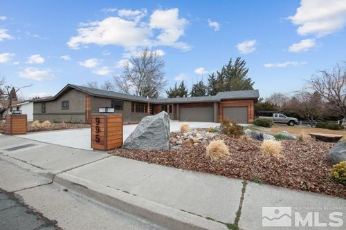 995 Skyline Blvd, Reno, NV, 89509-3554 | Card Image
