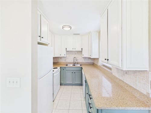 apt-105-89 Crooked Tree Ln, VERO BEACH, FL, 32962-3024 | Card Image
