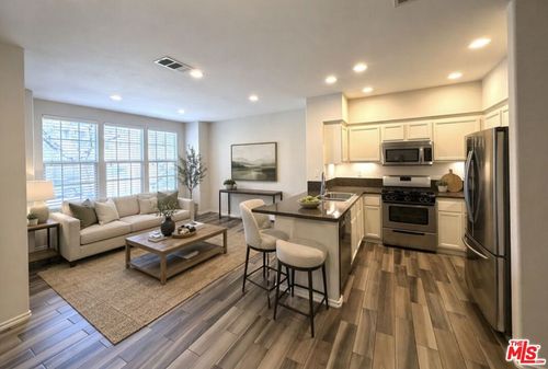 76-27030 Victoria Ln, Valencia, CA, 91355-5153 | Card Image