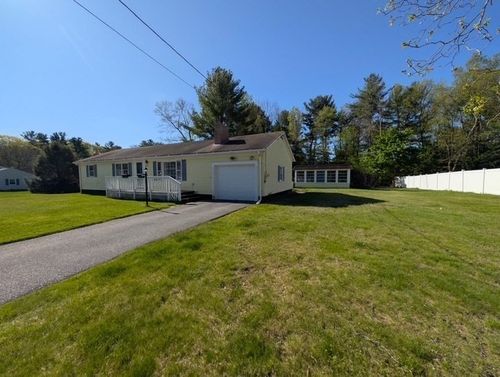 16 Pinewood Dr, Webster, MA, 01570-3121 | Card Image