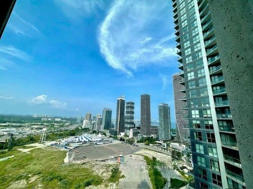 2410-36 Park Lawn Rd, Etobicoke, ON, M8Y3H8 | Card Image