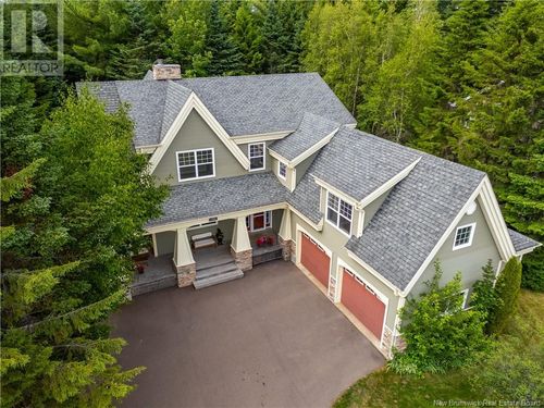 196 Maurice Cres, Dieppe, NB, E1A8R2 | Card Image
