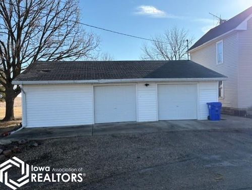 826 2nd St, Meservey, IA, 50457-7705 | Card Image