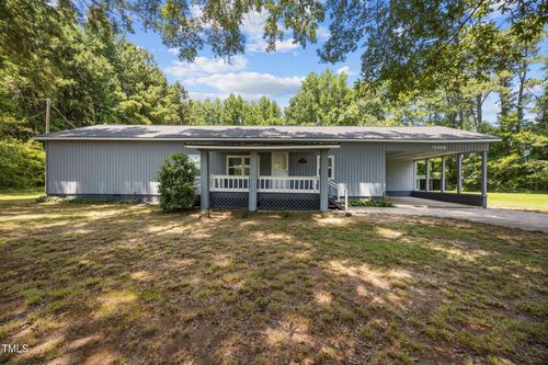 b-7595 Clayton Boulevard, Clayton, NC, 27520 | Card Image