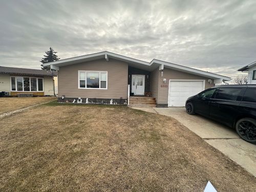 4805 56 Street, Grimshaw, AB, T0H1W0 | Card Image