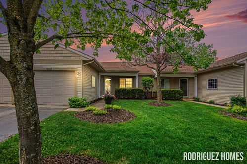 2621 Cascade Place Drive Se, Grand Rapids, MI, 49546 | Card Image
