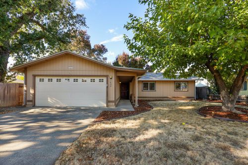 1494 1st Street, Anderson, CA, 96007 | Card Image