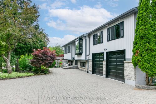 294 Bousfield Cres, Milton, ON, L9T3G7 | Card Image