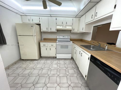 apt-2401-1810 N Lauderdale Ave, North Lauderdale, FL, 33068-4239 | Card Image