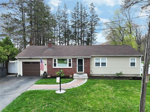 53 Fisher St, North Providence, RI, 02911-2119 | Card Image