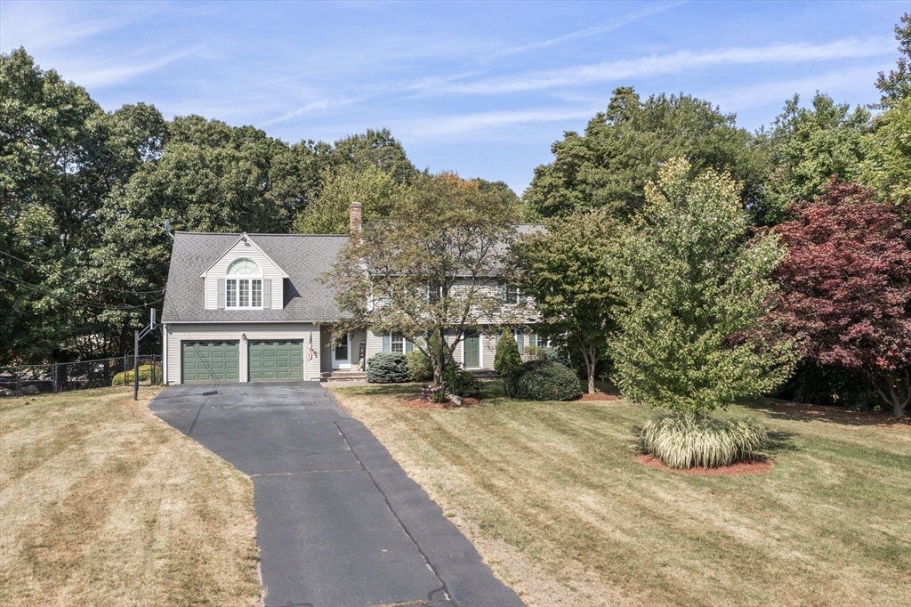 Macarthur Rd, Franklin, MA 02038
