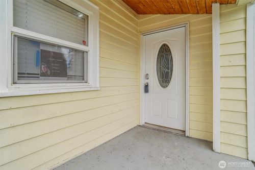2406 100th St Se, Everett, WA, 98208-2905 | Card Image