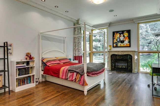 40 Eagle Ridge Pl Sw, House other with 5 bedrooms, 5 bathrooms and 8 parking in Calgary AB | Image 31
