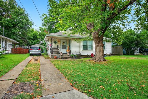 545 N Wharton St, Sherman, TX, 75092-5641 | Card Image