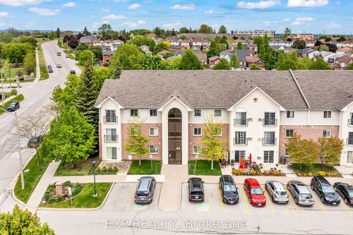 208-83 Aspen Springs Dr, Bowmanville, ON, L1C5J7 | Card Image