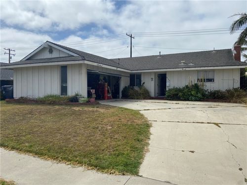 6142 Kiser Dr, Huntington Beach, CA, 92647-6459 | Card Image