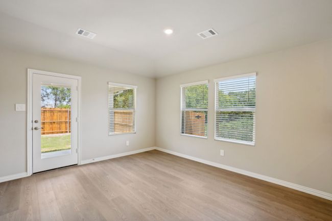 Photo is not of the actual home, but is an inspirational photo of builder’s model home and may depict options, furnishings, and/or decorator features that are not included. | Image 11