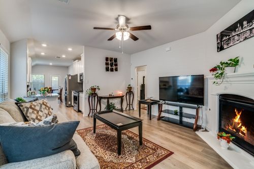 2138 Hobby Dr, Forney, TX, 75126-4193 | Card Image