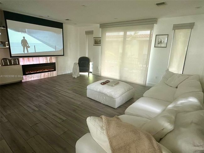 10 - 1150 98 Th St, Townhouse with 5 bedrooms, 4 bathrooms and null parking in Bay Harbor Islands FL | Image 5