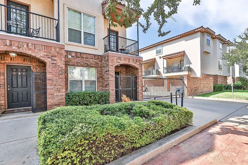 apt-6-2105 Main St, Lubbock, TX, 79401-5908 | Card Image