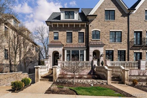 134 Gay Ave, Clayton, MO, 63105-3620 | Card Image