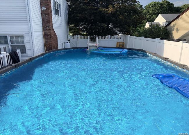 Above ground Heated Pool | Image 26