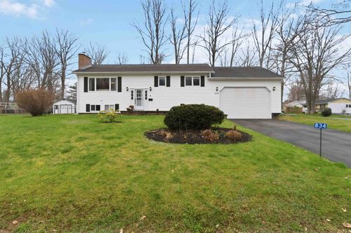 834 Beaver St, Greenwood, NS, B0P1N0 | Card Image