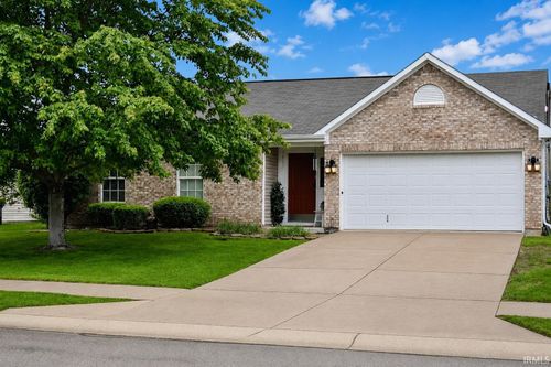 5827 Granite Dr, Anderson, IN, 46013-2032 | Card Image