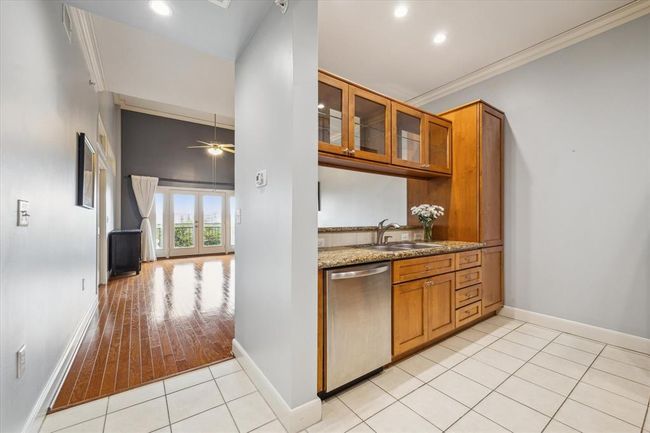 APT-408 - 1010 Rosine St, Condo with 1 bedrooms, 2 bathrooms and 1 parking in Houston TX | Image 6