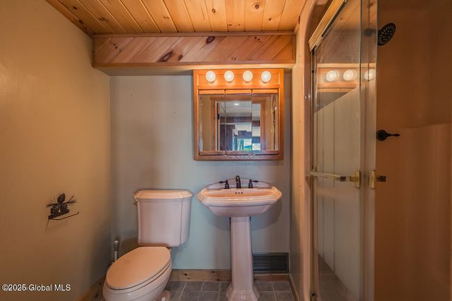 241 Kunkel Pt, House other with 2 bedrooms, 2 bathrooms and 4 parking in Mayfield NY | Image 37