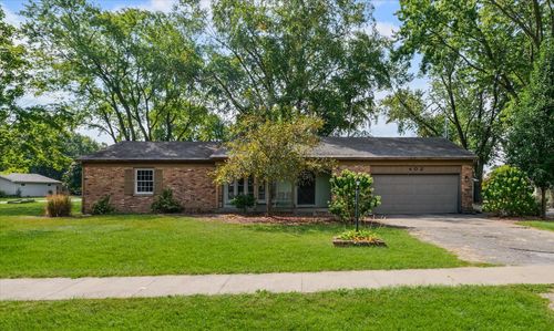 402 W Main St, Ogden, IL, 61859-9561 | Card Image