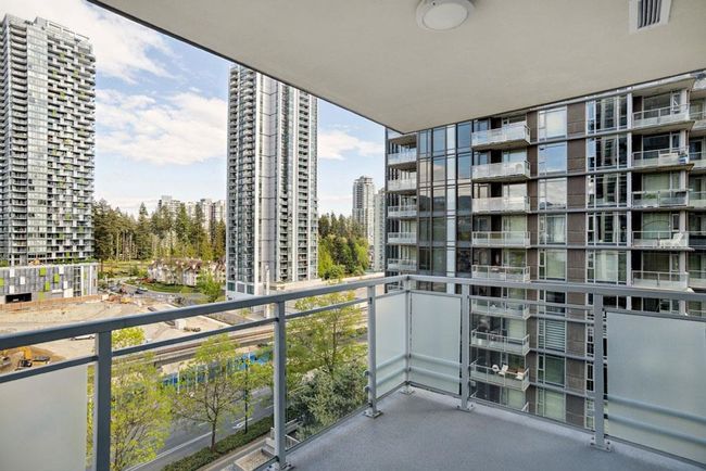 1106 - 3008 Glen Drive, Condo with 2 bedrooms, 0 bathrooms and 1 parking in Coquitlam BC | Image 17