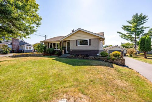 1775 Willemar Ave, Courtenay, BC, V9N3M5 | Card Image