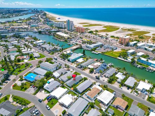 11295 1st St E, Treasure Island, FL, 33706-4795 | Card Image