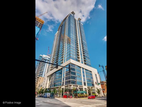 apt-1502-100 E 14th St, Chicago, IL, 60605-3672 | Card Image