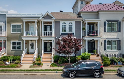 3277 Preston Shore Dr, ROCKINGHAM, VA, 22801-4918 | Card Image