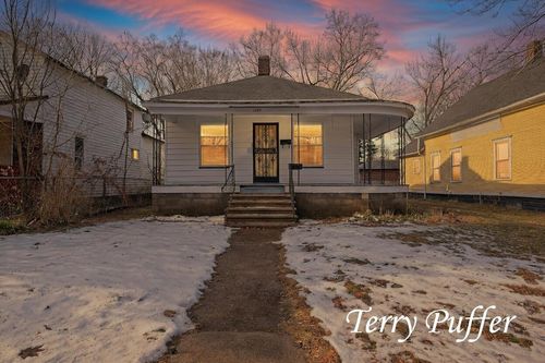 1707 Division Street, Muskegon, MI, 49441 | Card Image